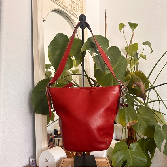 Vintage Y2K coach legacy in red (cherry charm not included) - Picture 6 of 9